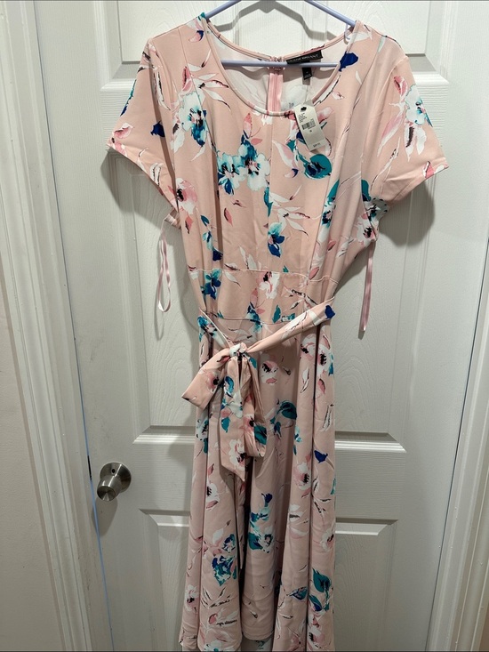 Lane Bryant Dresses & Skirts - Lane Bryant Pink Floral Maxi Dress